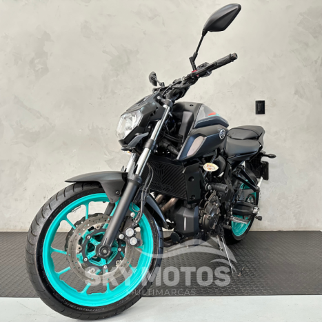 YAMAHA MT-07 700 ABS, Foto 14
