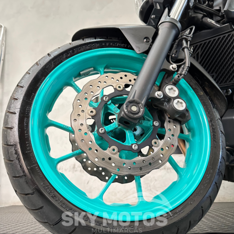 YAMAHA MT-07 700 ABS, Foto 16