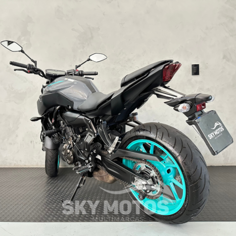 YAMAHA MT-07 700 ABS, Foto 17