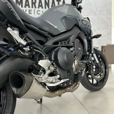 YAMAHA MT-09 850 , Foto 7