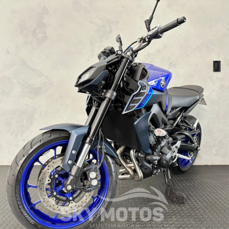 YAMAHA MT-09 850 ABS, Foto 15