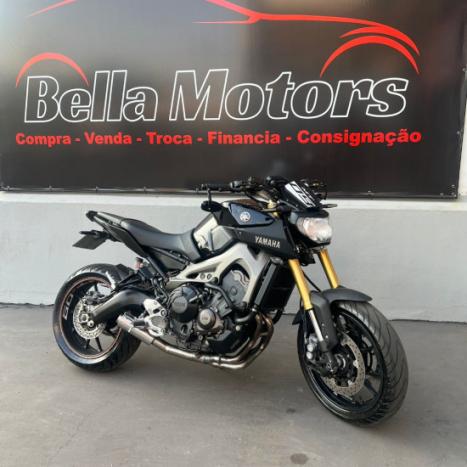 YAMAHA MT-09 850 ABS, Foto 5