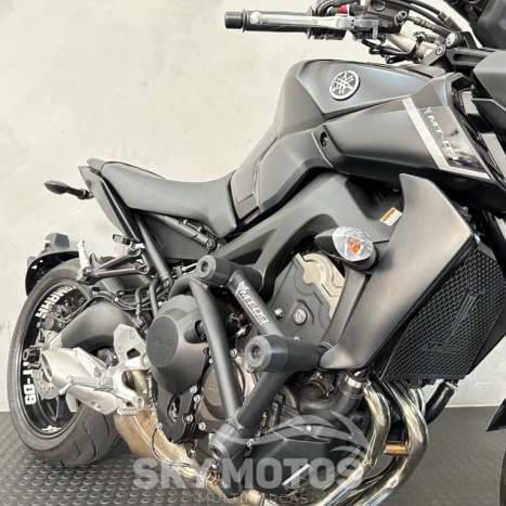 YAMAHA MT-09 850 ABS, Foto 11