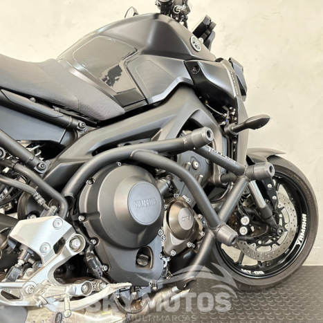 YAMAHA MT-09 850 ABS, Foto 13