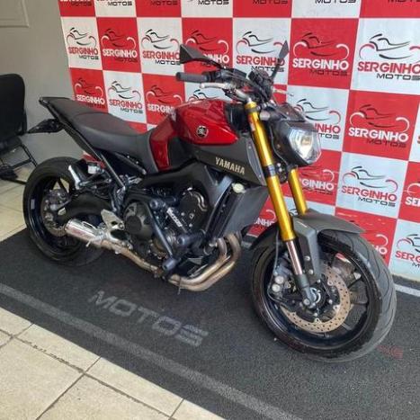 YAMAHA MT-09 850 ABS, Foto 3