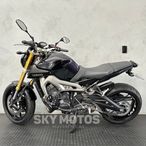 YAMAHA MT-09 850 ABS, Foto 11