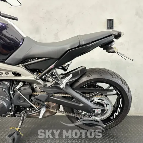 YAMAHA MT-09 850 ABS, Foto 13