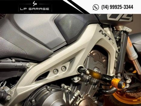 YAMAHA MT-09 850 ABS, Foto 16