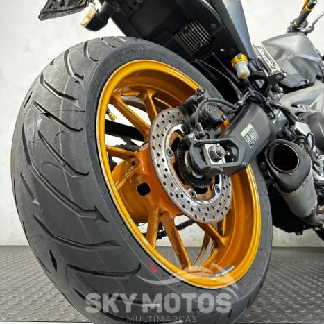 YAMAHA MT-09 850 ABS, Foto 3