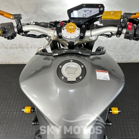 YAMAHA MT-09 850 ABS, Foto 4