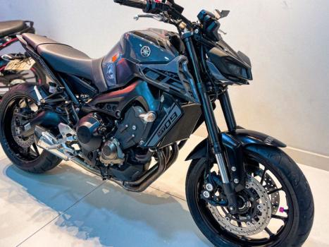 YAMAHA MT-09 850 ABS, Foto 3