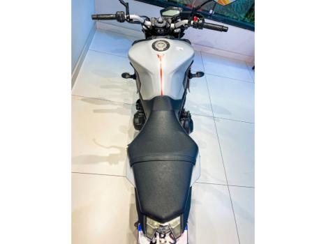 YAMAHA MT-09 850 ABS, Foto 8