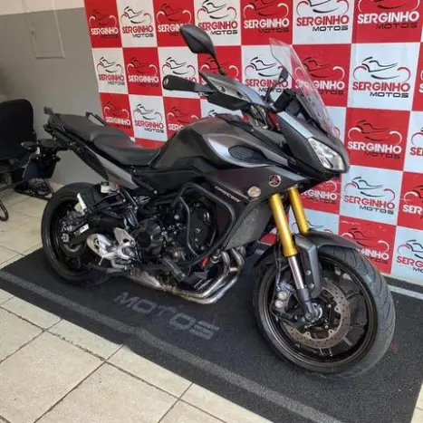 YAMAHA MT-09 Tracer 850 , Foto 3