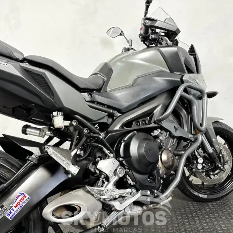 YAMAHA MT-09 Tracer GT 900 , Foto 8