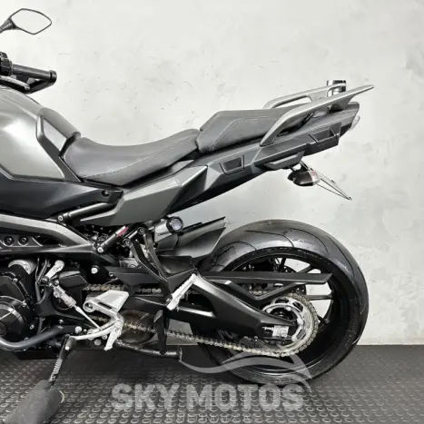 YAMAHA MT-09 Tracer GT 900 , Foto 13