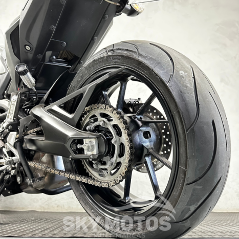 YAMAHA MT-09 Tracer GT 900 , Foto 19