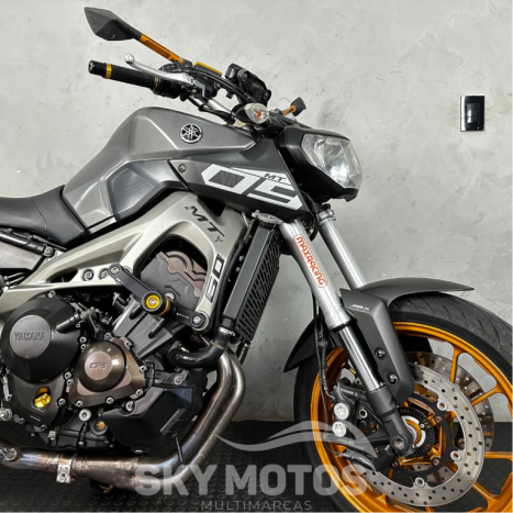 YAMAHA MT-09 Tracer 850 , Foto 3