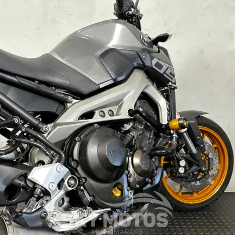 YAMAHA MT-09 Tracer 850 , Foto 6