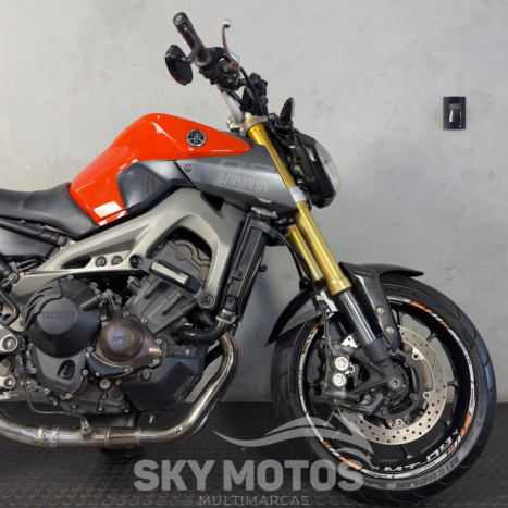 YAMAHA MT-09 Tracer 850 , Foto 3