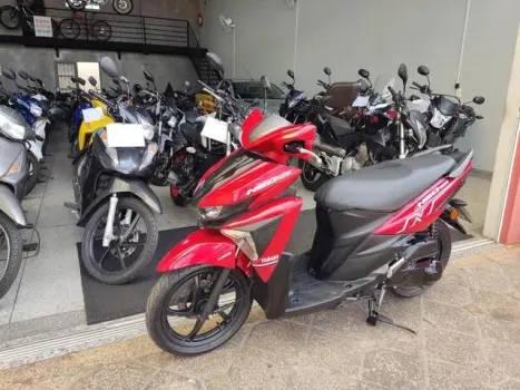 YAMAHA Neo UBS 125 , Foto 2