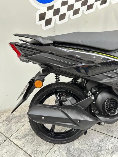 YAMAHA Neo UBS 125 , Foto 4