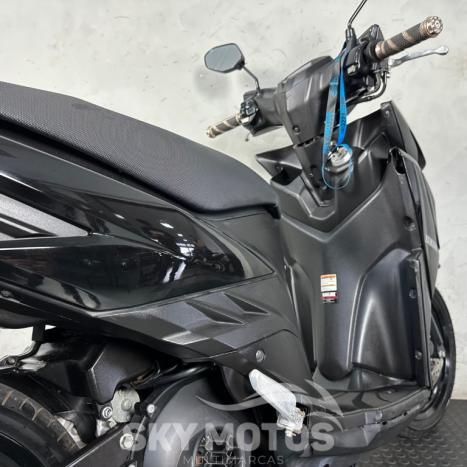 YAMAHA Neo UBS 125 , Foto 5
