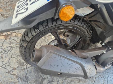 YAMAHA Neo UBS 125 , Foto 8