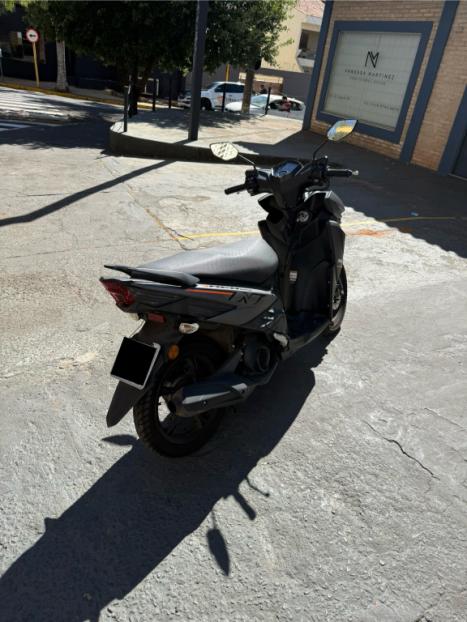 YAMAHA Neo UBS 125 , Foto 2