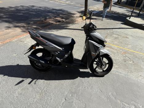 YAMAHA Neo UBS 125 , Foto 7