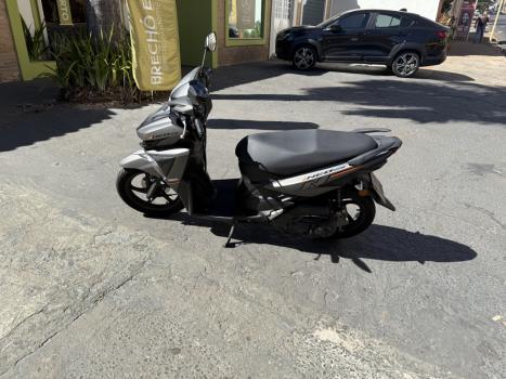 YAMAHA Neo UBS 125 , Foto 10