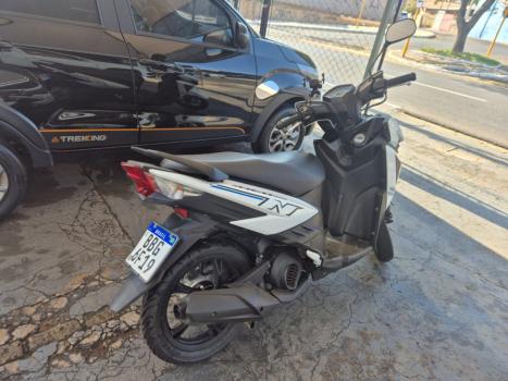 YAMAHA Neo UBS 125 , Foto 3