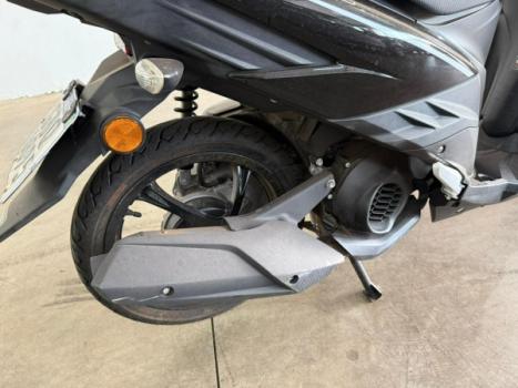 YAMAHA Neo UBS 125 , Foto 6