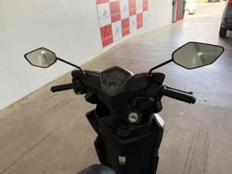YAMAHA Neo UBS 125 , Foto 8