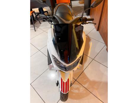 YAMAHA NMax 160 ABS, Foto 4