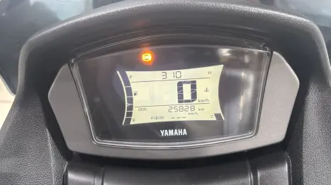 YAMAHA NMax 160 ABS, Foto 4