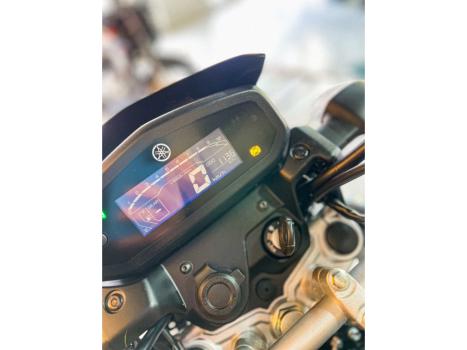 YAMAHA R 15 , Foto 12