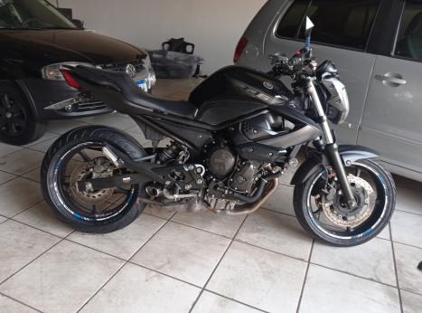 YAMAHA XJ6 600 F, Foto 3