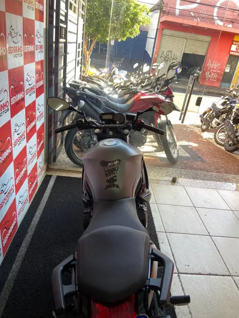 YAMAHA XJ6 600 F, Foto 7