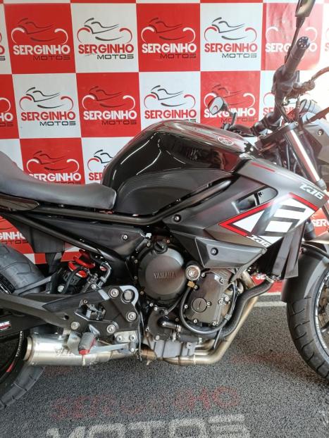 YAMAHA XJ6 600 F, Foto 5