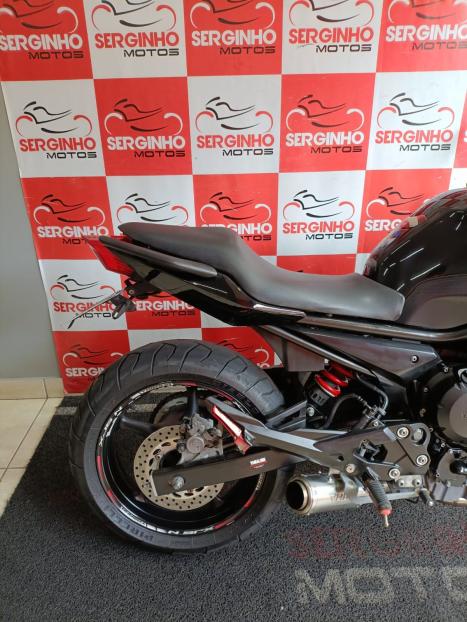 YAMAHA XJ6 600 F, Foto 6