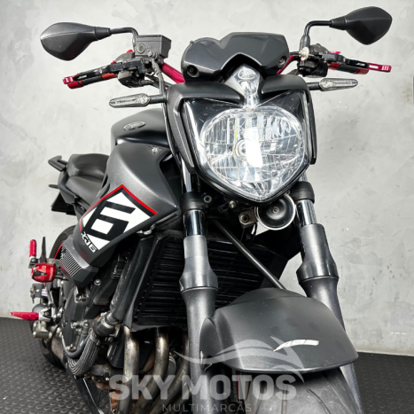 YAMAHA XJ6 600 N, Foto 5