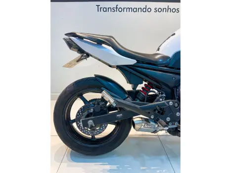 YAMAHA XJ6 600 N, Foto 8