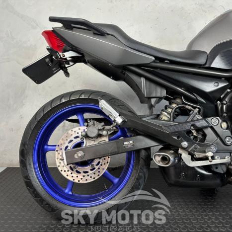YAMAHA XJ6 600 N, Foto 3