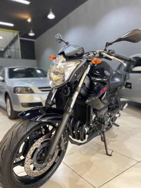 YAMAHA XJ6 600 N, Foto 3
