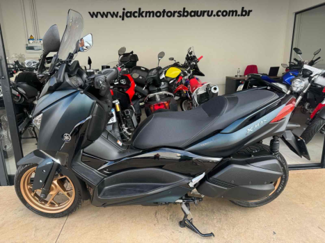 YAMAHA Xmax 250 , Foto 1