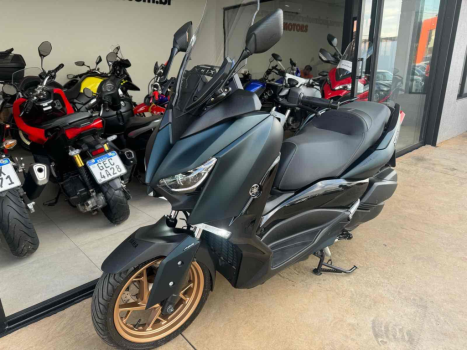 YAMAHA Xmax 250 , Foto 2