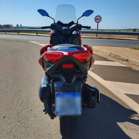 YAMAHA Xmax 250 , Foto 5