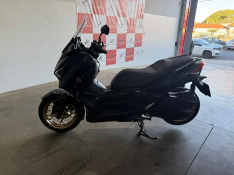 YAMAHA Xmax 250 , Foto 2