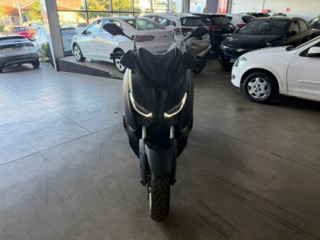 YAMAHA Xmax 250 , Foto 4