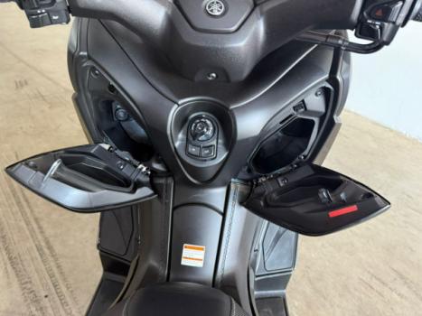 YAMAHA Xmax 250 , Foto 8